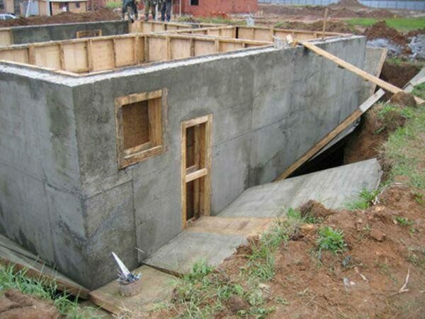 Фото строительства дома из бетона